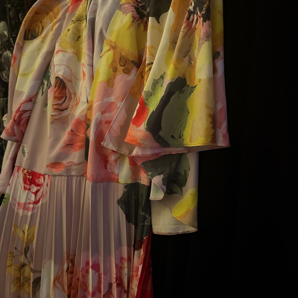 Brand New Floral Pleated Dress